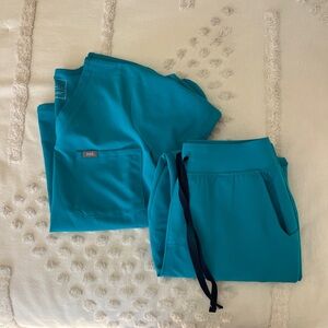 FIGS Teal Scrub Set